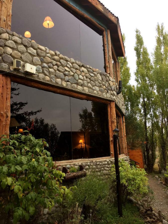 Solares Del Sur Villa เอลกาลาฟาเต ภายนอก รูปภาพ